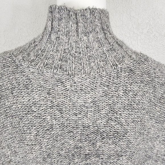 Ugg Joanna Fuzzy Boucle Grey Boho Poncho Size XS - Picture 7 of 16